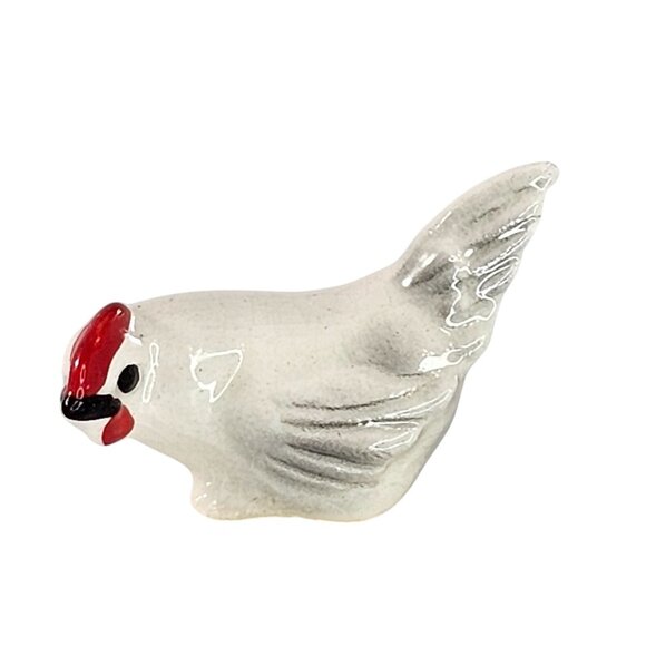 Hagen Renaker Squatty Hen Chicken White Miniature Figurine Farm Animal *Chipped* - Picture 1 of 10